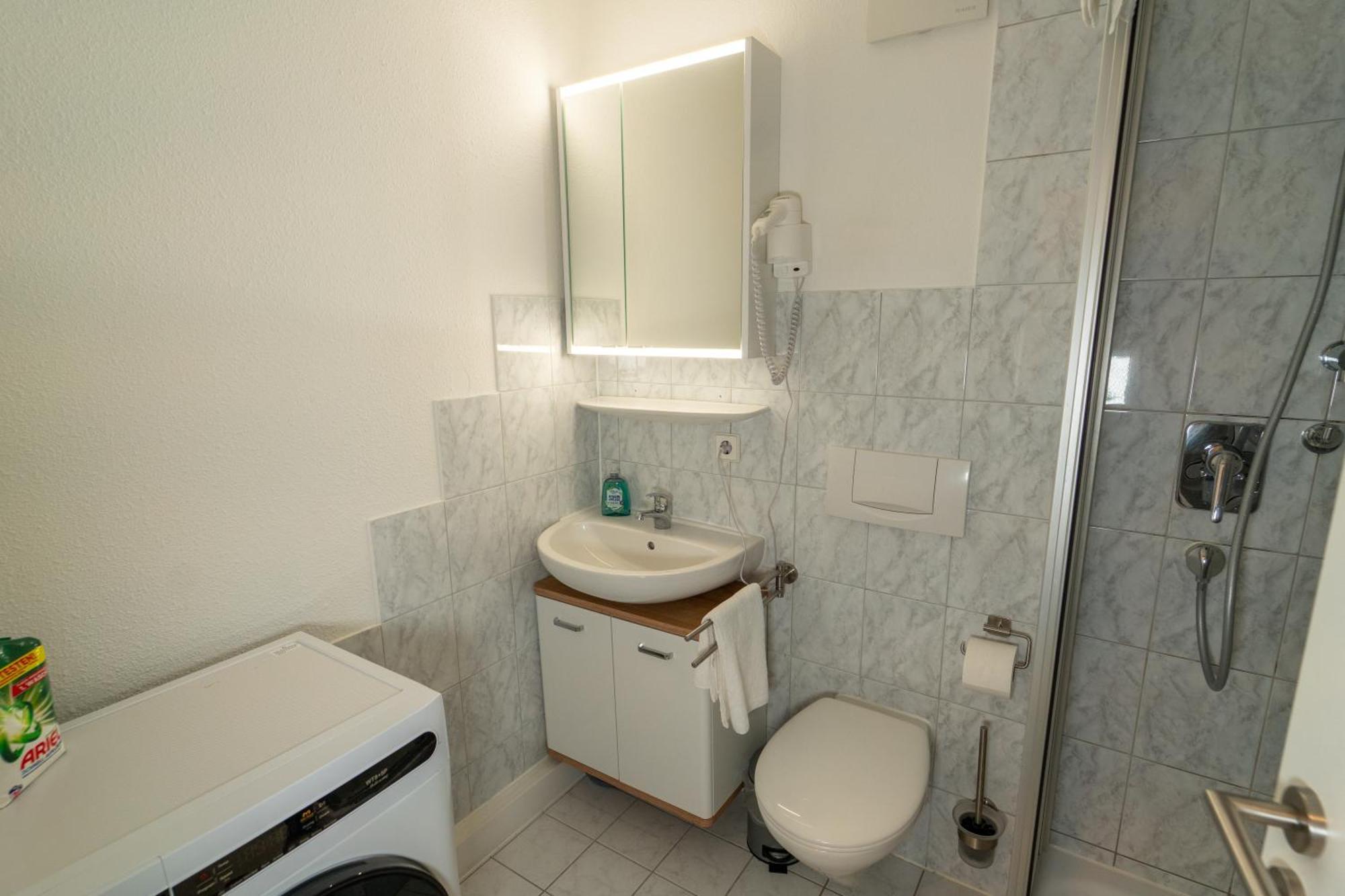 Range - Apartments - Kueche - Wlan - Netflix - Bis Zu 7 Personen Fellbach Exteriör bild